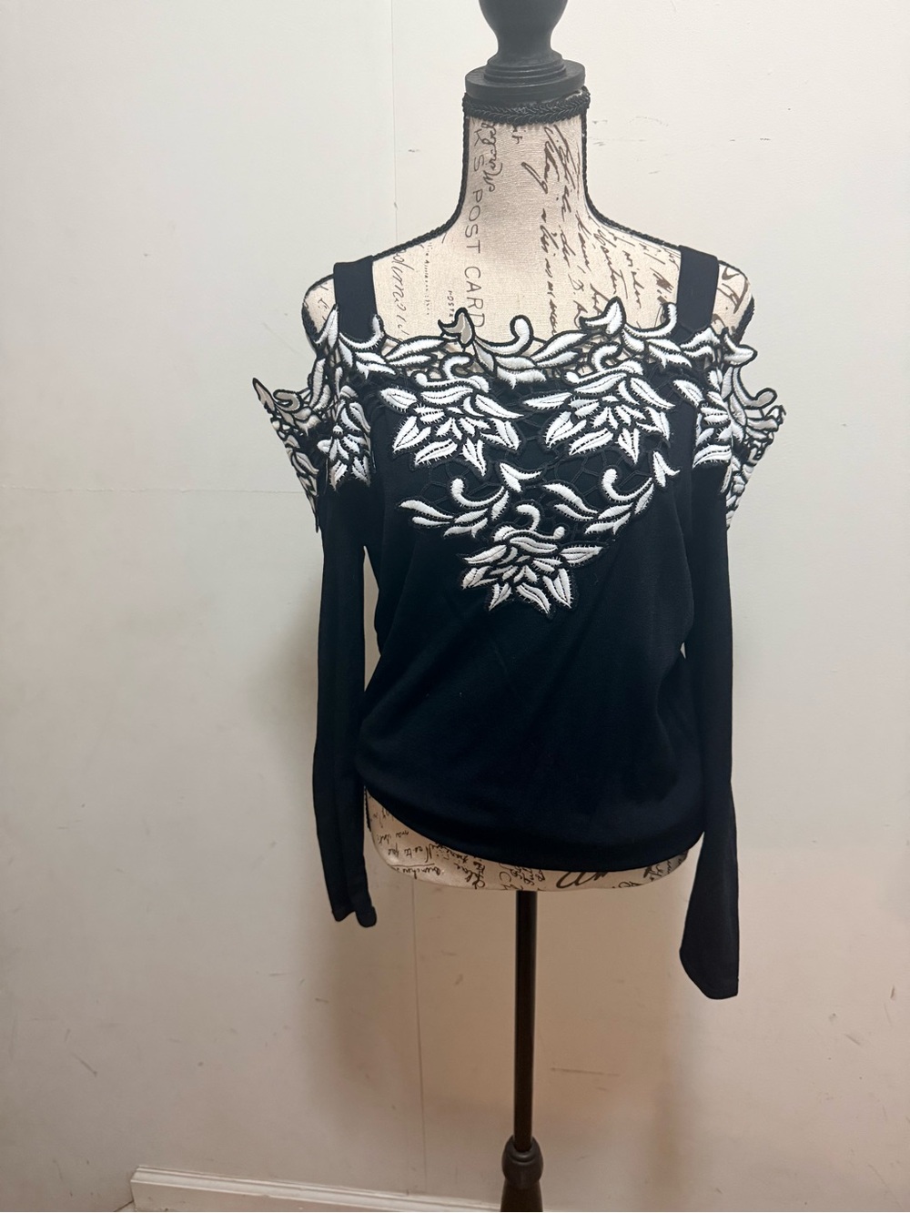 INC International Concepts Black Off-Shoulder Sweater with White Floral Appliqué